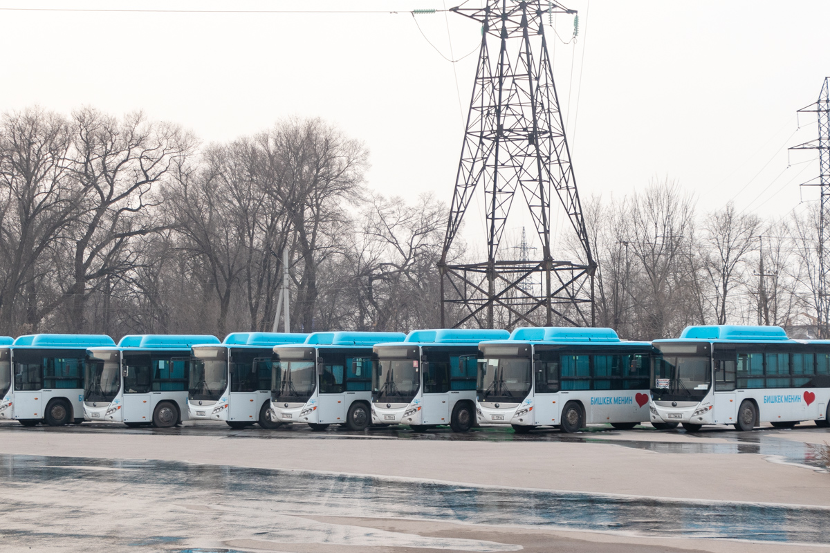 Кыргызстан, Yutong ZK6108HGH № 01 756 AG; Кыргызстан — Разные фотографии