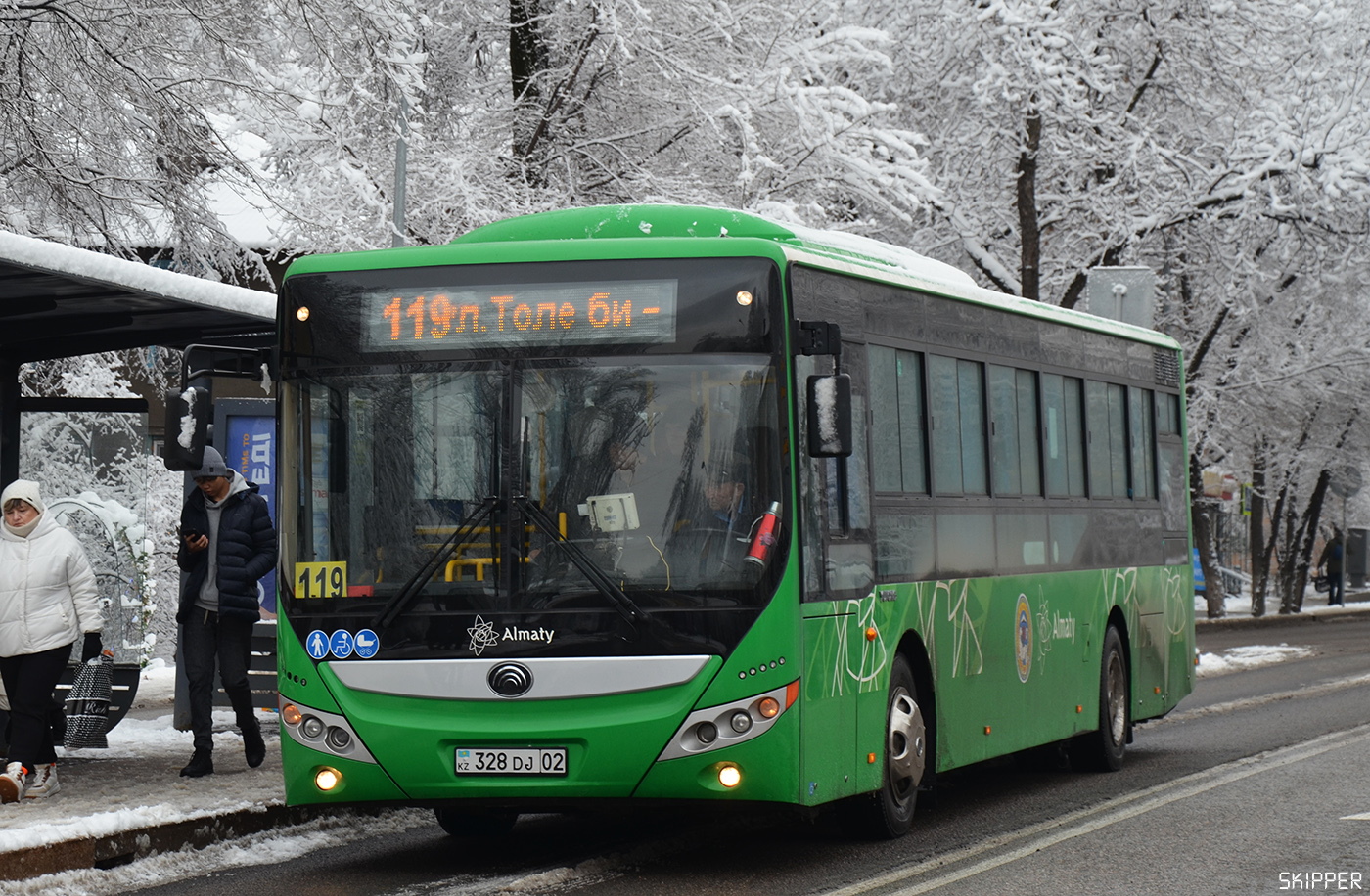 Алматы, Yutong ZK6118HGA (QazTehna) № 328 DJ 02