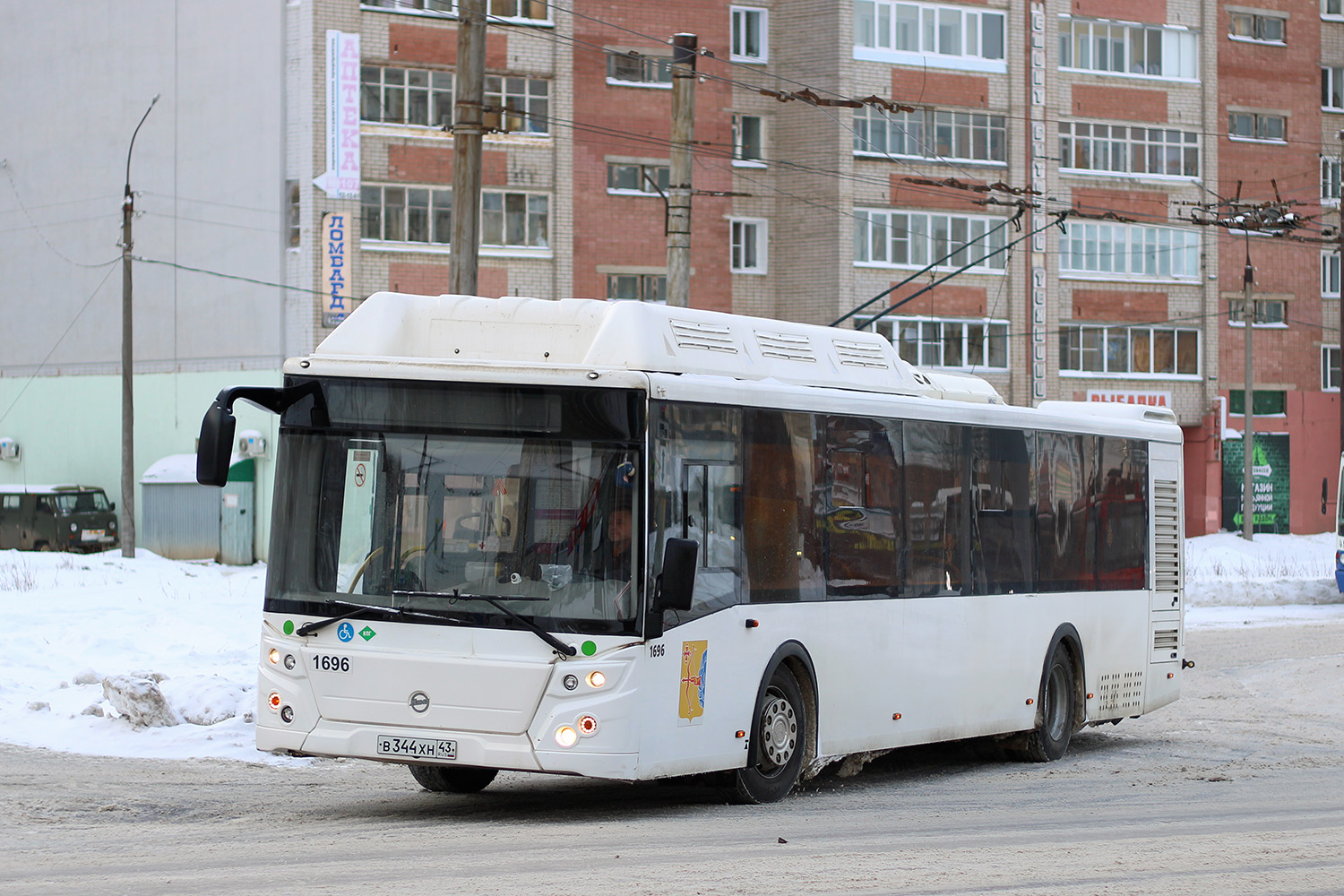 Кировская область, ЛиАЗ-5292.67 (CNG) № х696