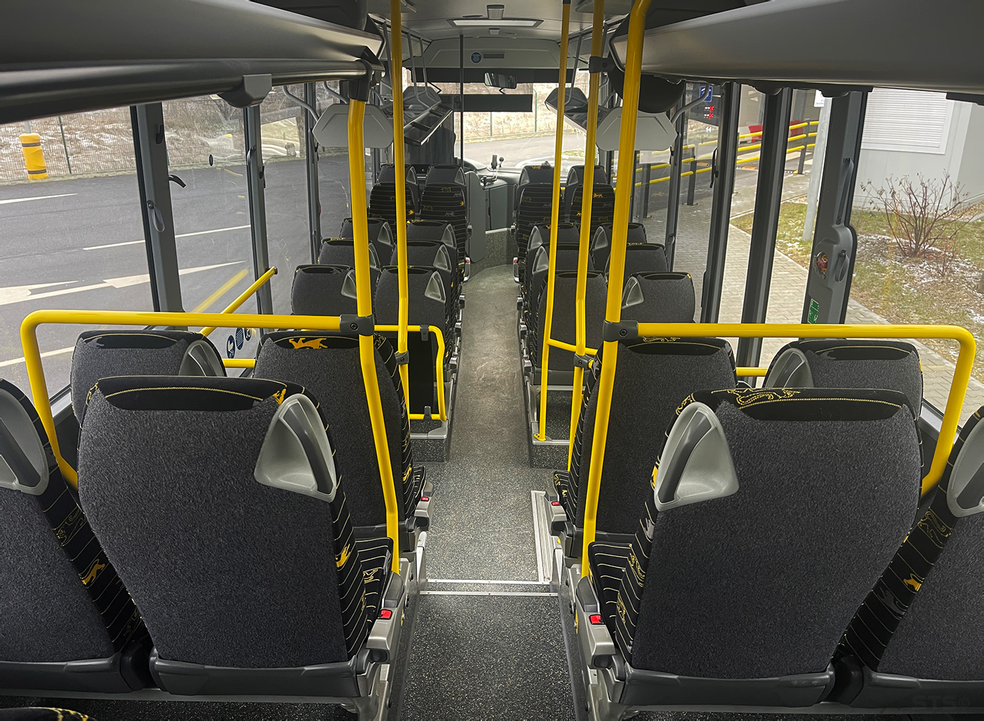 Баден-Вюртемберг, Setra S415LE business № UL-SC 2251