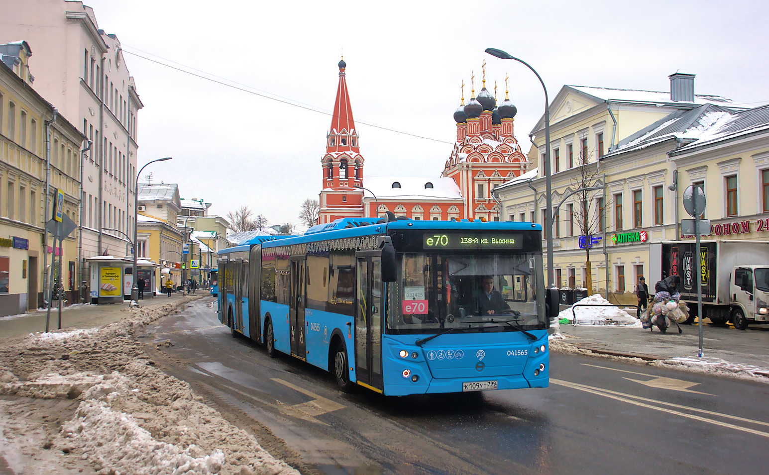 Москва, ЛиАЗ-6213.65 № 031415