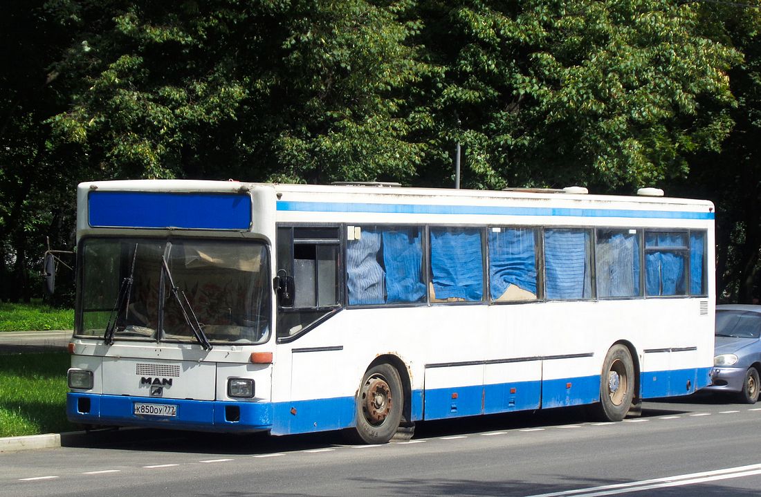 Москва, MAN 888 SÜ242 № К 850 ОУ 777