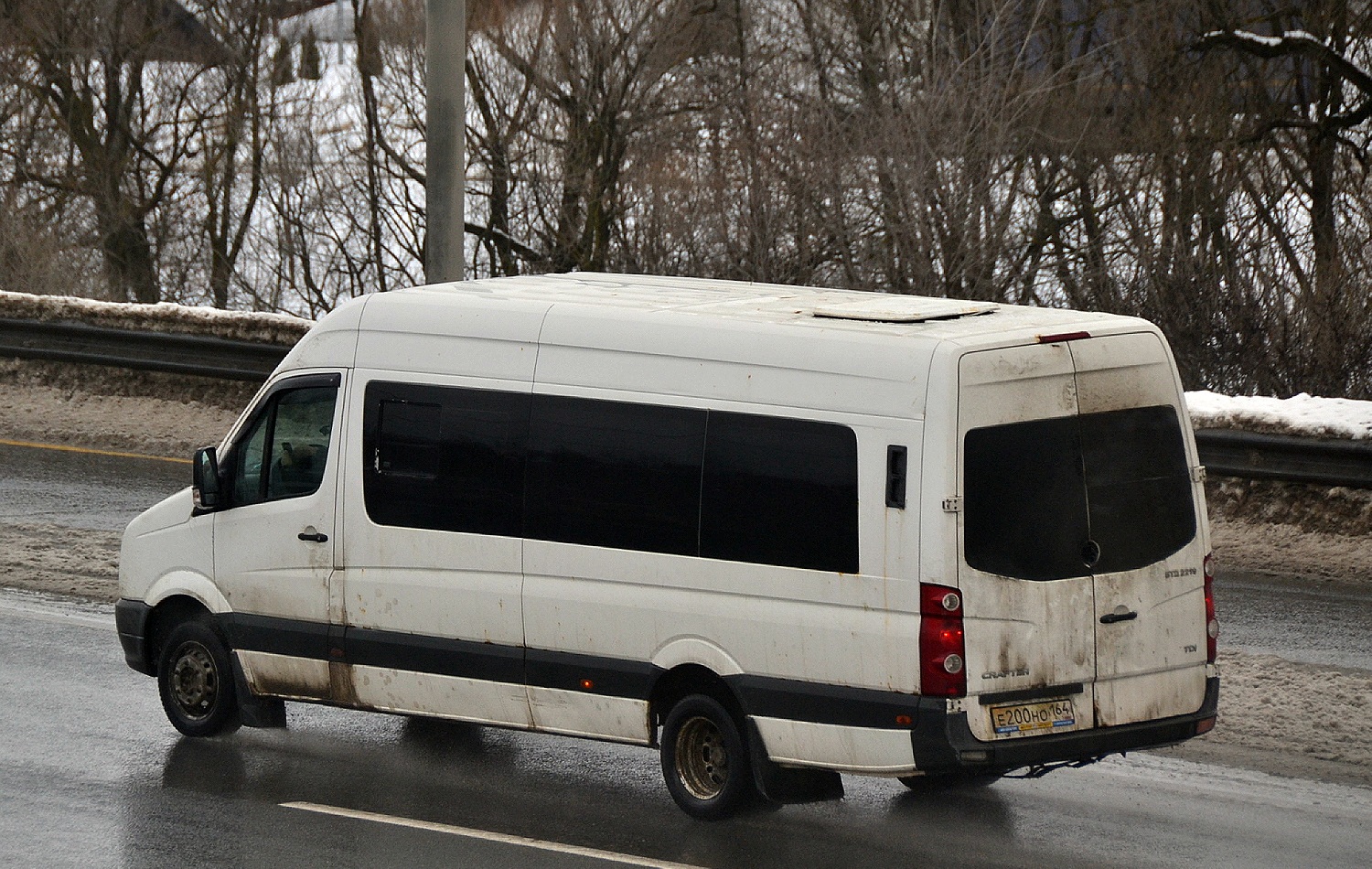Саратовская область, БТД-2219 (Volkswagen Crafter) № Е 200 НО 164