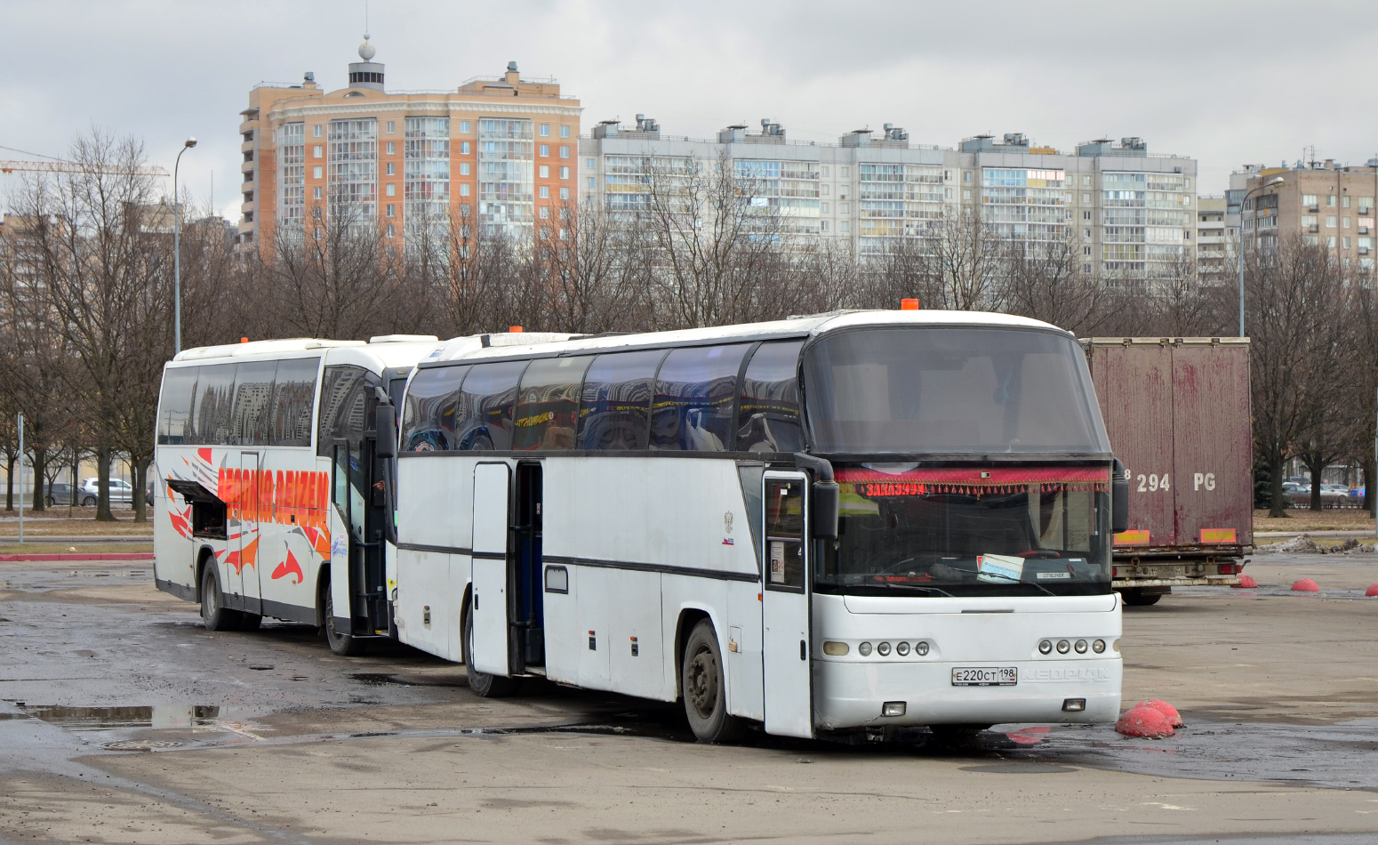 Санкт-Петербург, Neoplan N116 Cityliner № Е 220 СТ 198