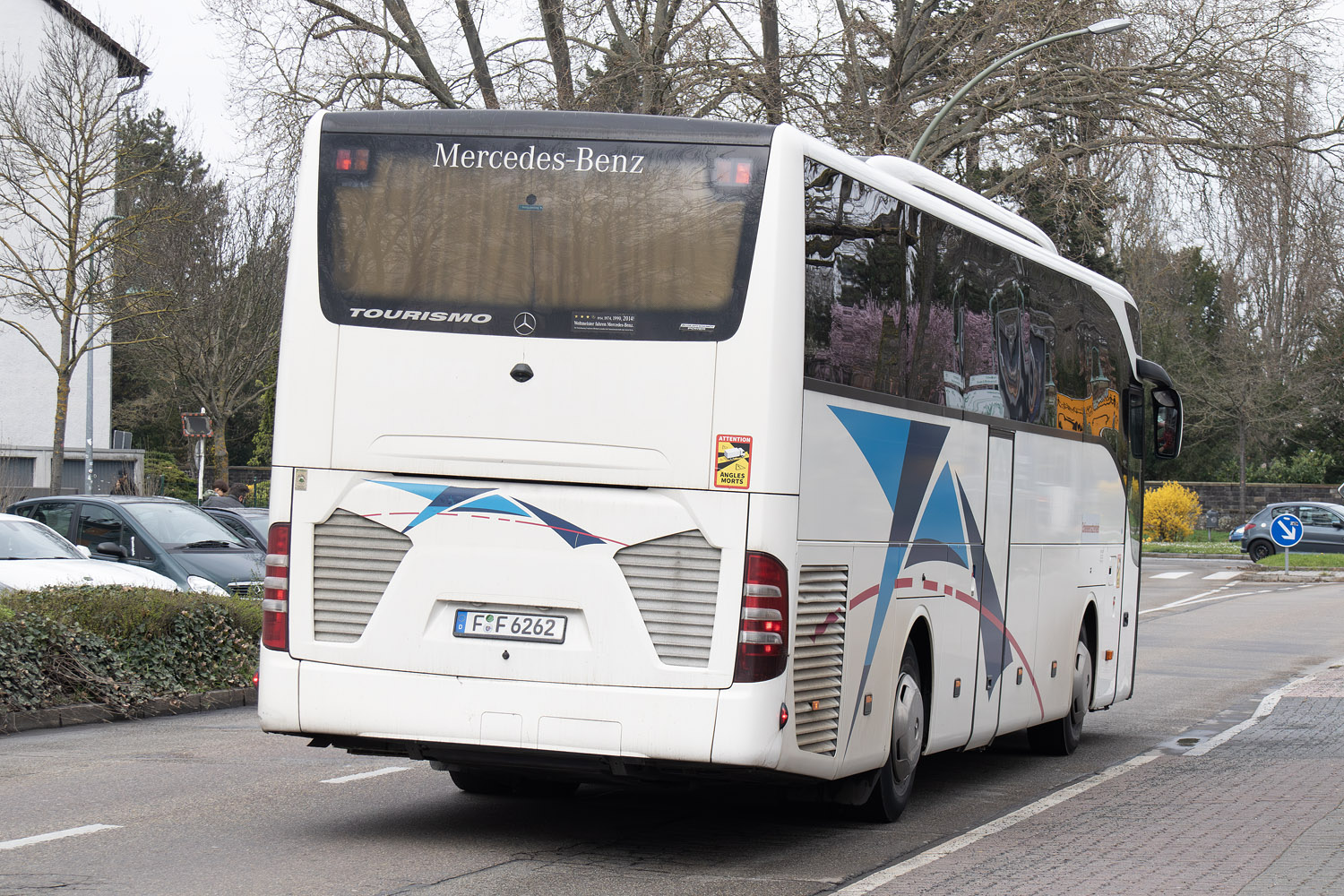 Hesse, Mercedes-Benz Tourismo II 15RHD # F-F 6262