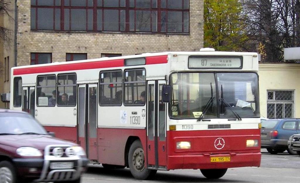 Москва, Mercedes-Benz O325 № 11390
