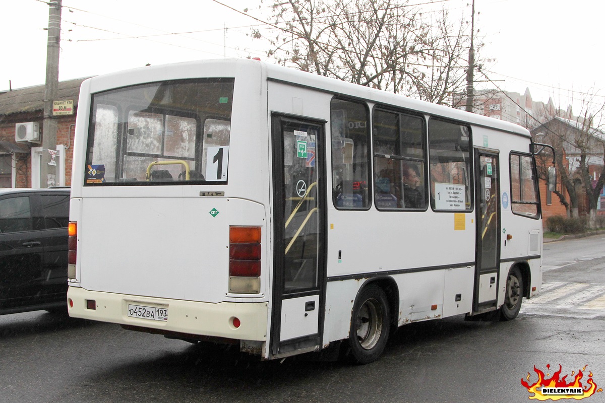 Краснодарский край, ПАЗ-320302-08 № О 452 ВА 193