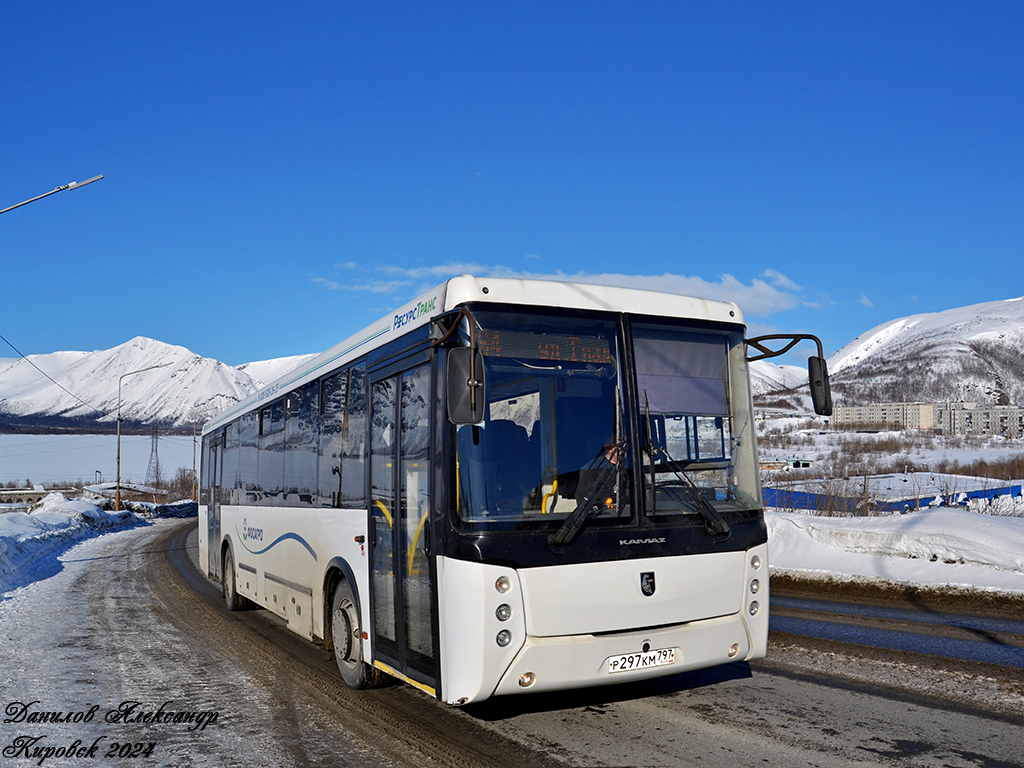 Мурманская область, НефАЗ-5299-11-52 № Р 297 КМ 797