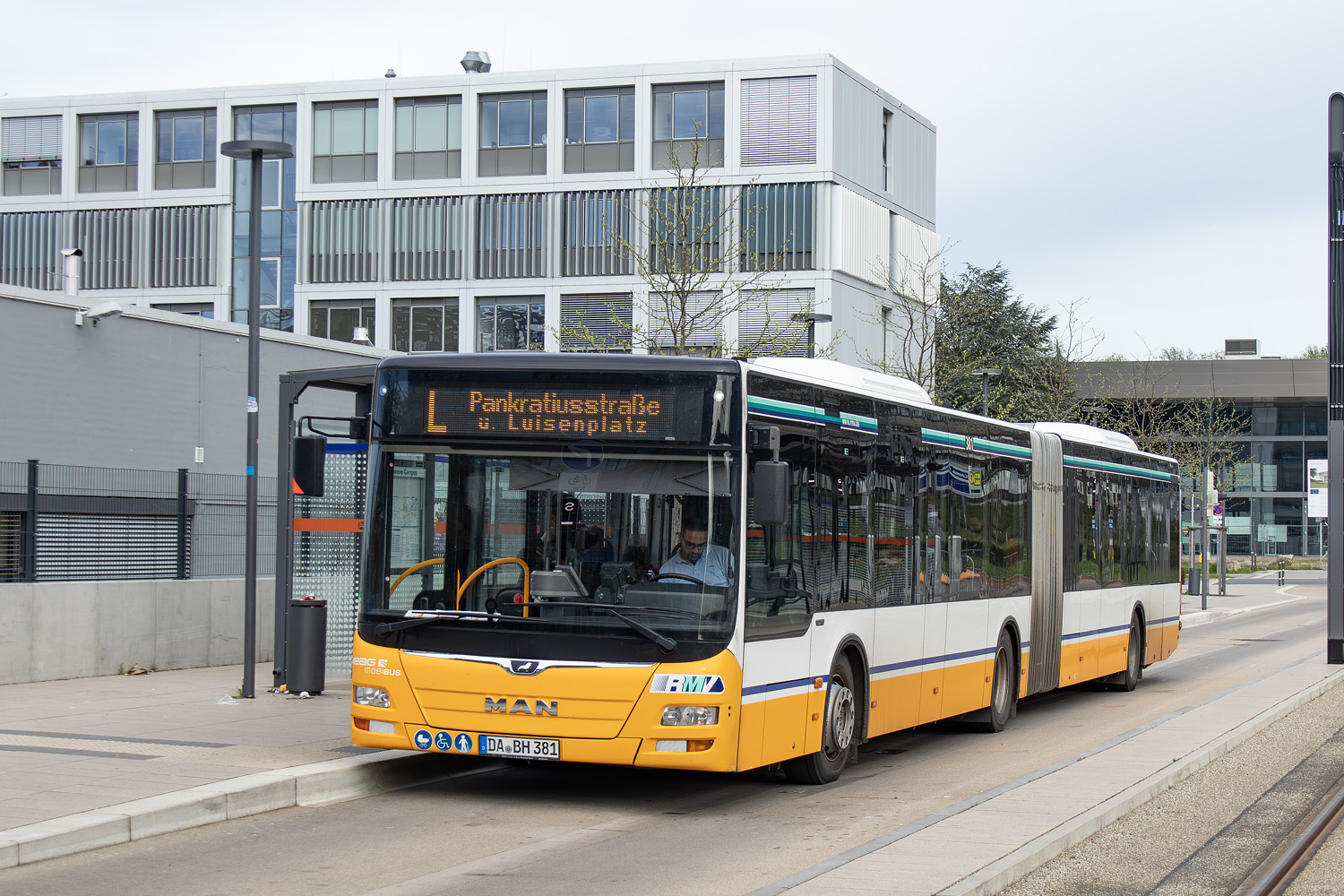 Hesse, MAN A23 Lion's City G NG323 # 381