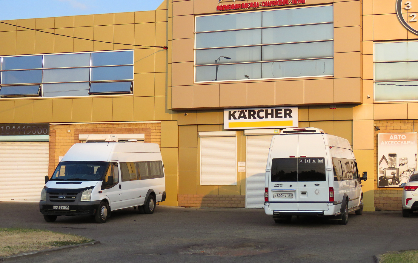 Краснодарский край, Нижегородец-222702 (Ford Transit) № К 489 ХТ 93; Краснодарский край, Нижегородец-222700  (Ford Transit) № Т 600 КУ 123