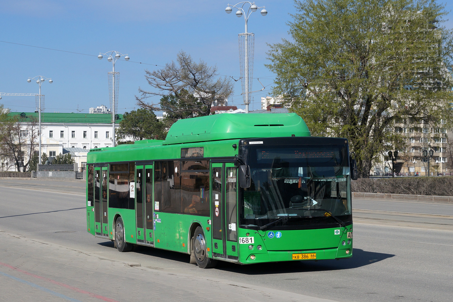 Свердловская область, МАЗ-203.L65 № 1681