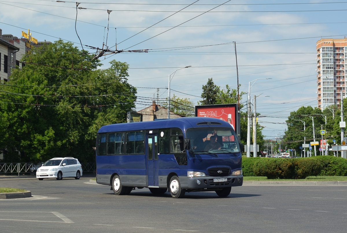 Краснодарский край, Hyundai County Deluxe № Т 757 СР 93