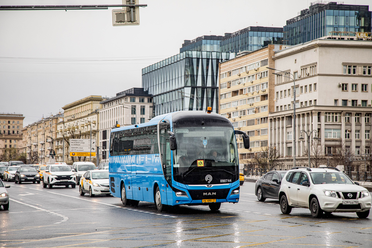 Москва, MAN R07 Lion's Coach RHC444 № 090744