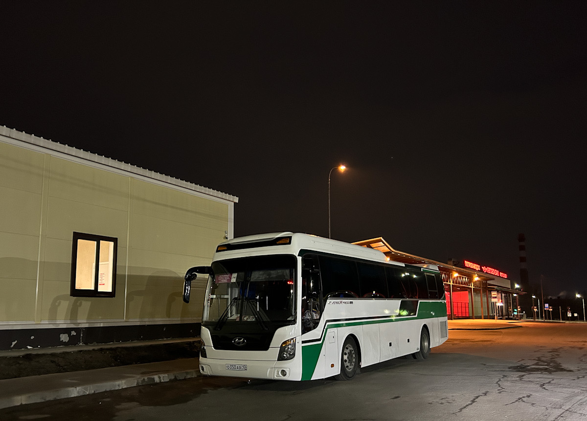Карелия, Hyundai Universe Space Luxury № О 350 АВ 10