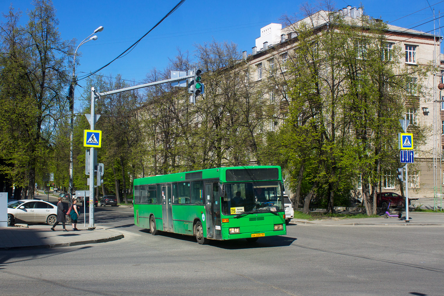 Sverdlovsk region, Mercedes-Benz O405N # КМ 229 66