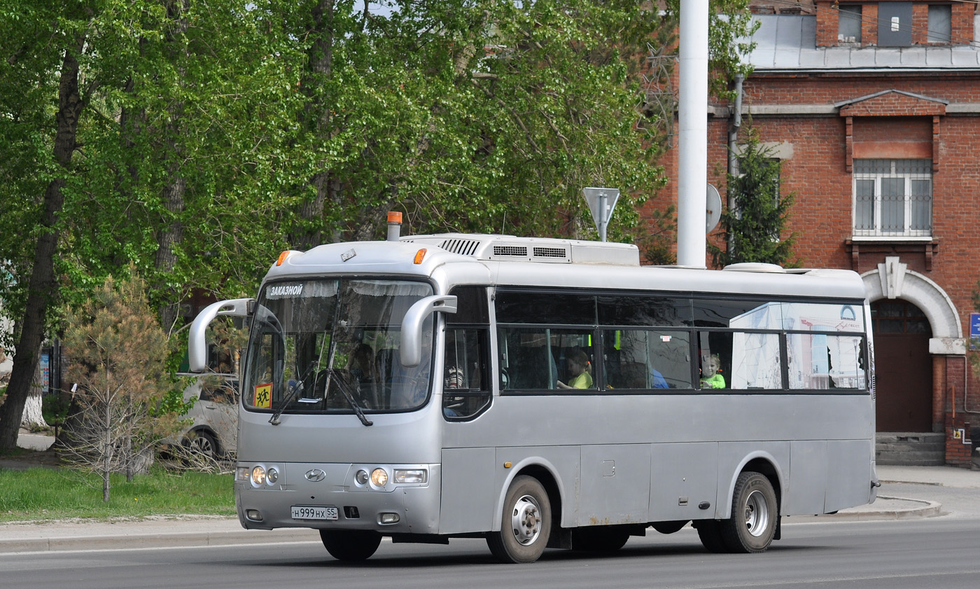 Омская область, Hyundai AeroTown № Н 999 НХ 55