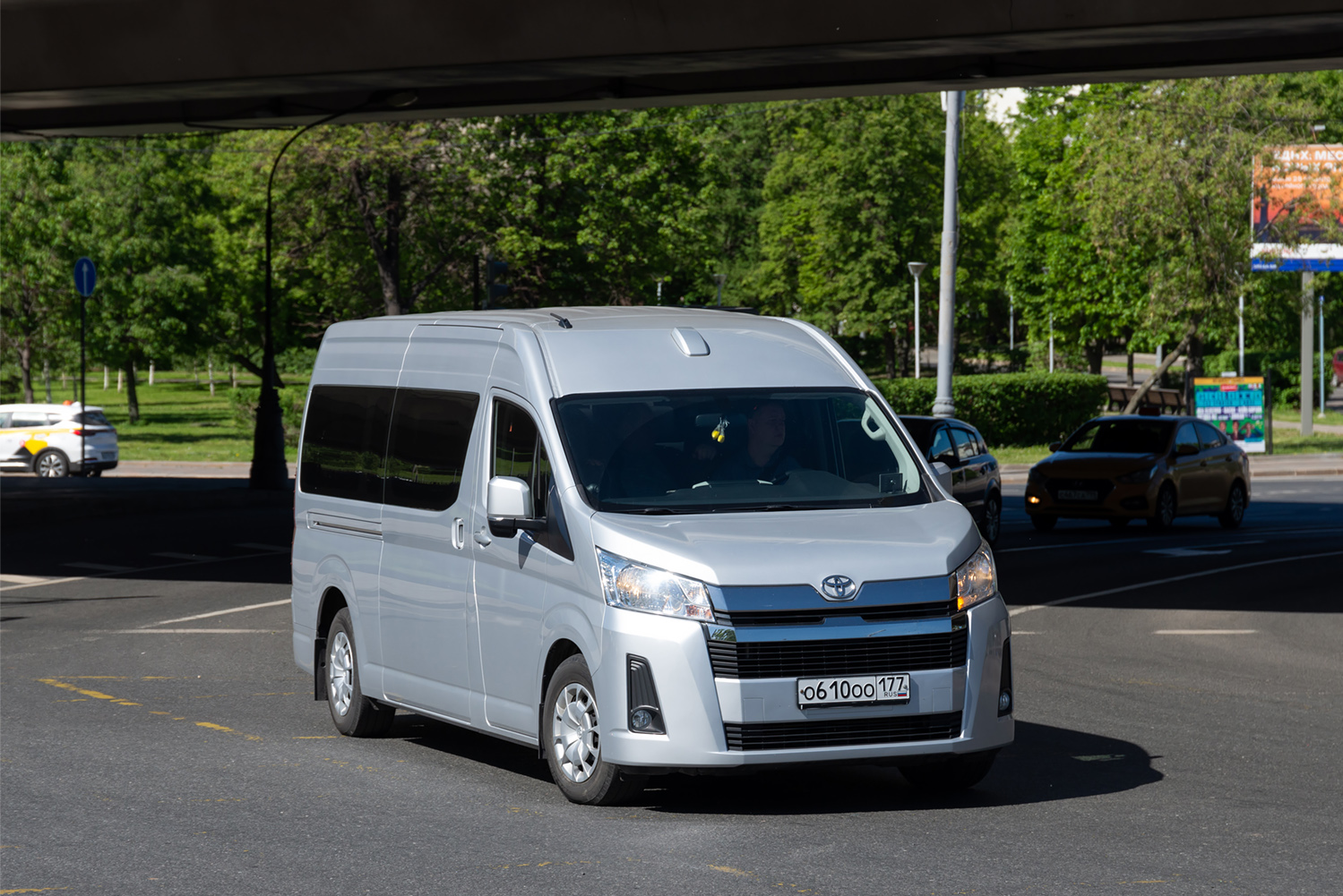 Москва, Toyota HiAce GDH322L № О 610 ОО 177
