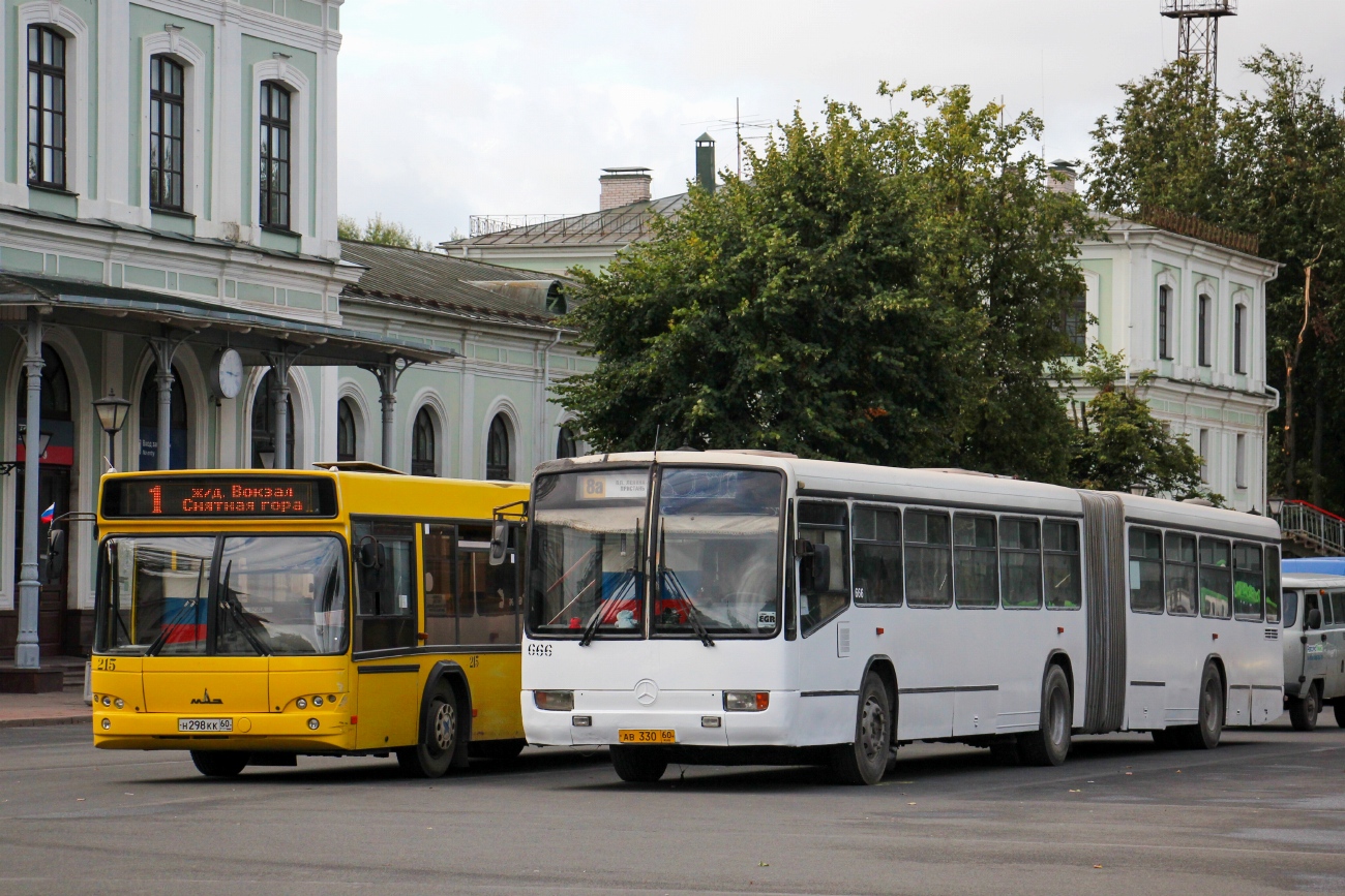 Pskov region, Mercedes-Benz O345G # 666; Pskov region, MAZ-103.469 # 215