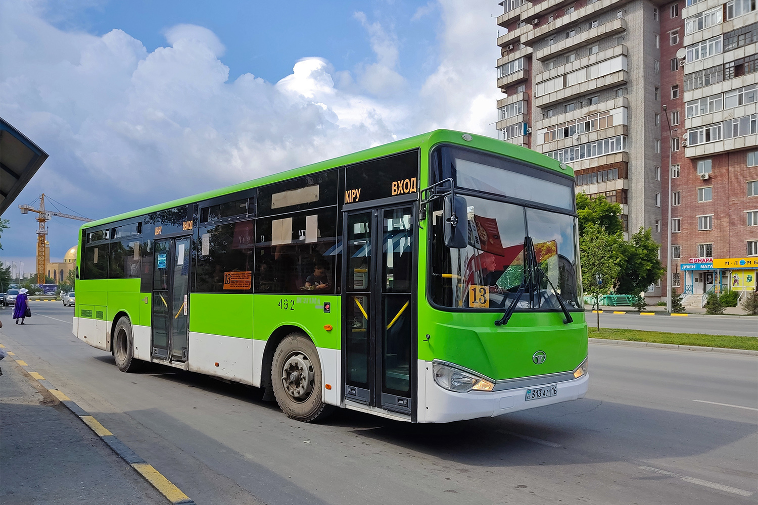Абайская область, Daewoo BC211MA (СемАЗ) № 492