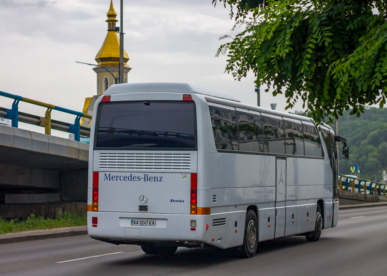Киев, Mercedes-Benz O350-15RHD Tourismo № AA 0247 KA