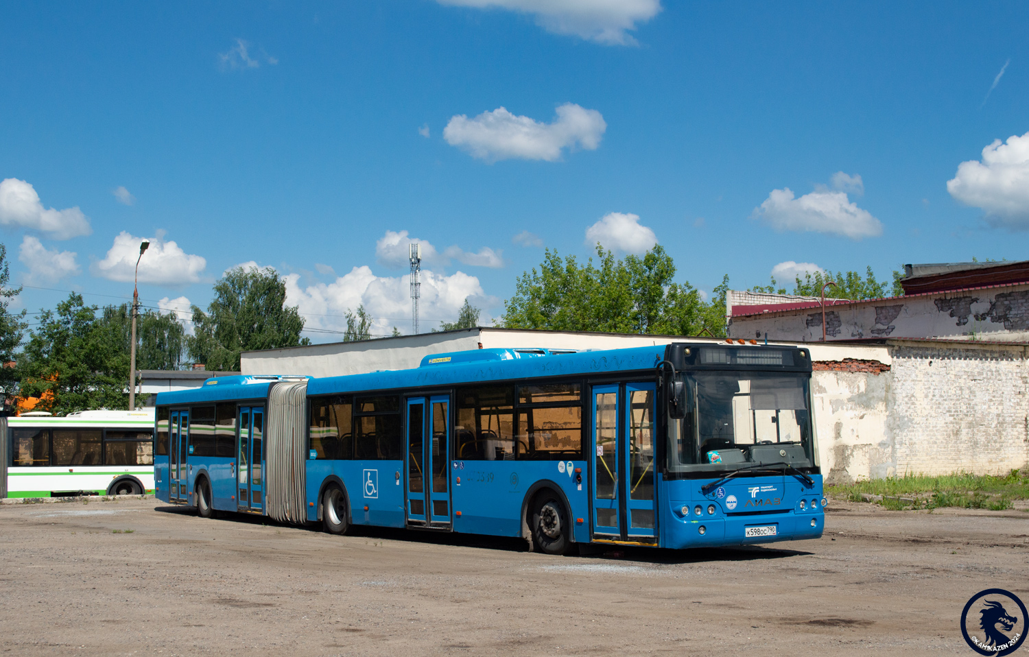 Moscow region, LiAZ-6213.22 # 084402; Moscow region, LiAZ-6213.22 # 084403