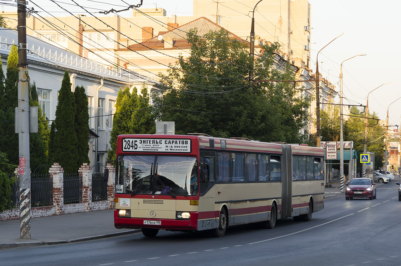 Саратовская область, Mercedes-Benz O405G № У 176 ОХ 190