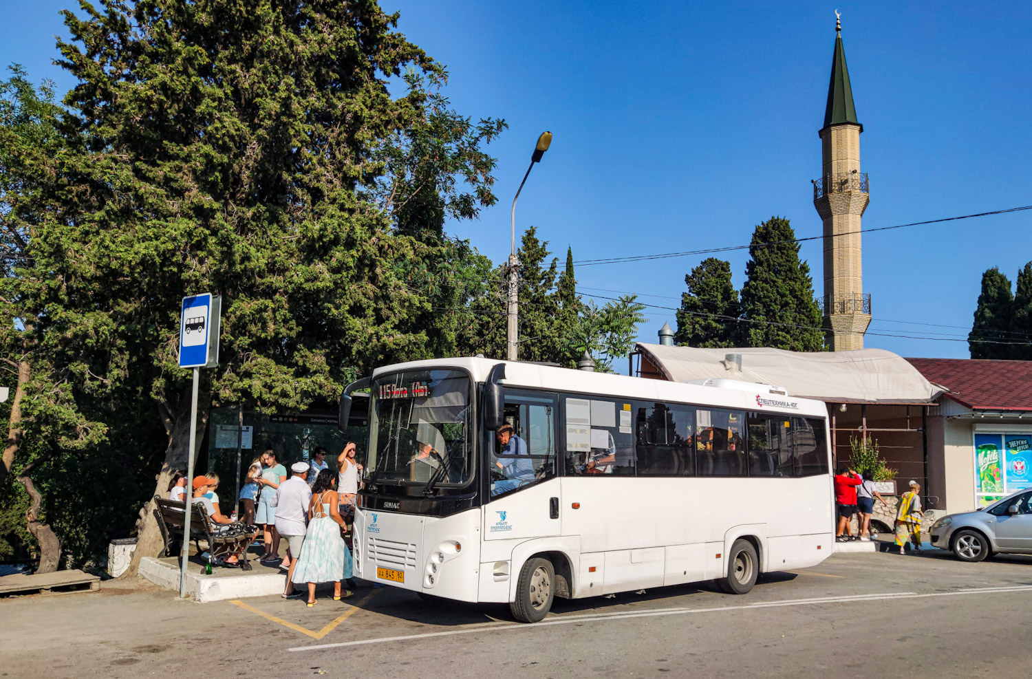 Республика Крым, СИМАЗ-2258 № АА 845 82