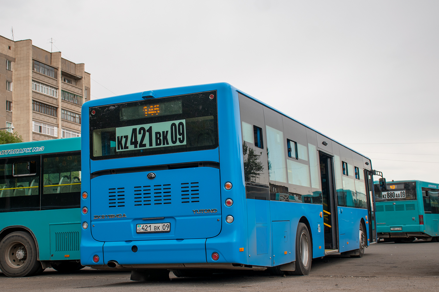 Карагандинская область, Yutong ZK6118HGA (QazTehna) № 421 BK 09