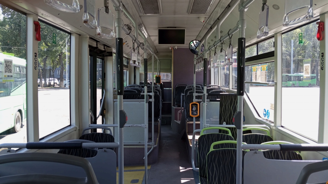 Алматы, Yutong ZK6128HG (СарыаркаАвтоПром) № 324 AG 02