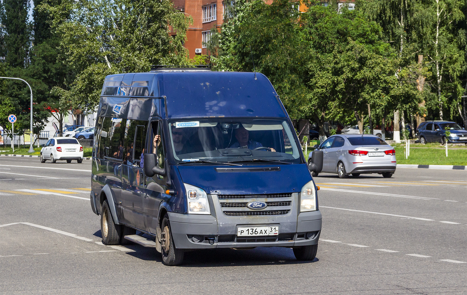Белгородская область, Нижегородец-222702 (Ford Transit) № Р 136 АХ 31