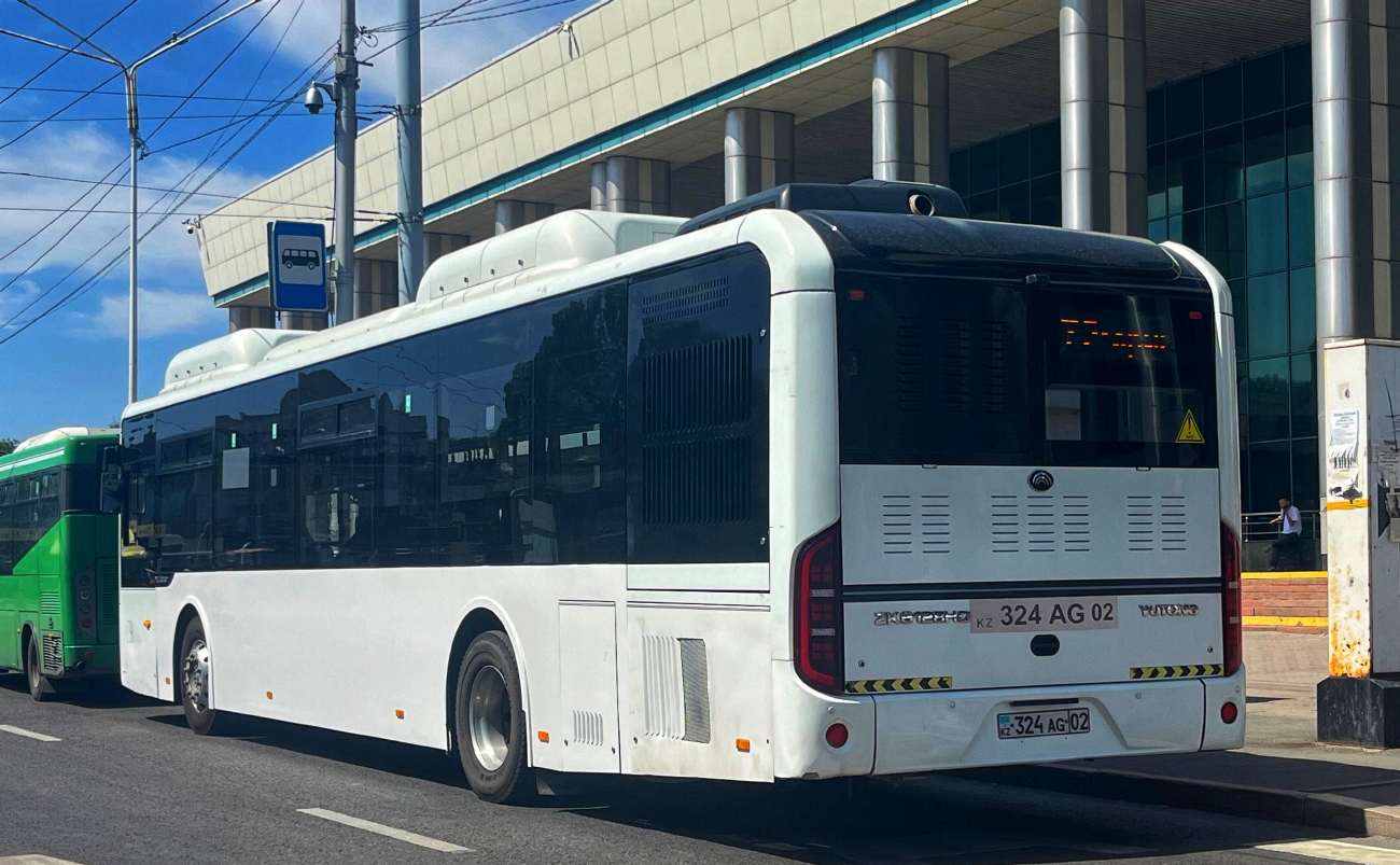 Алматы, Yutong ZK6128HG (СарыаркаАвтоПром) № 324 AG 02