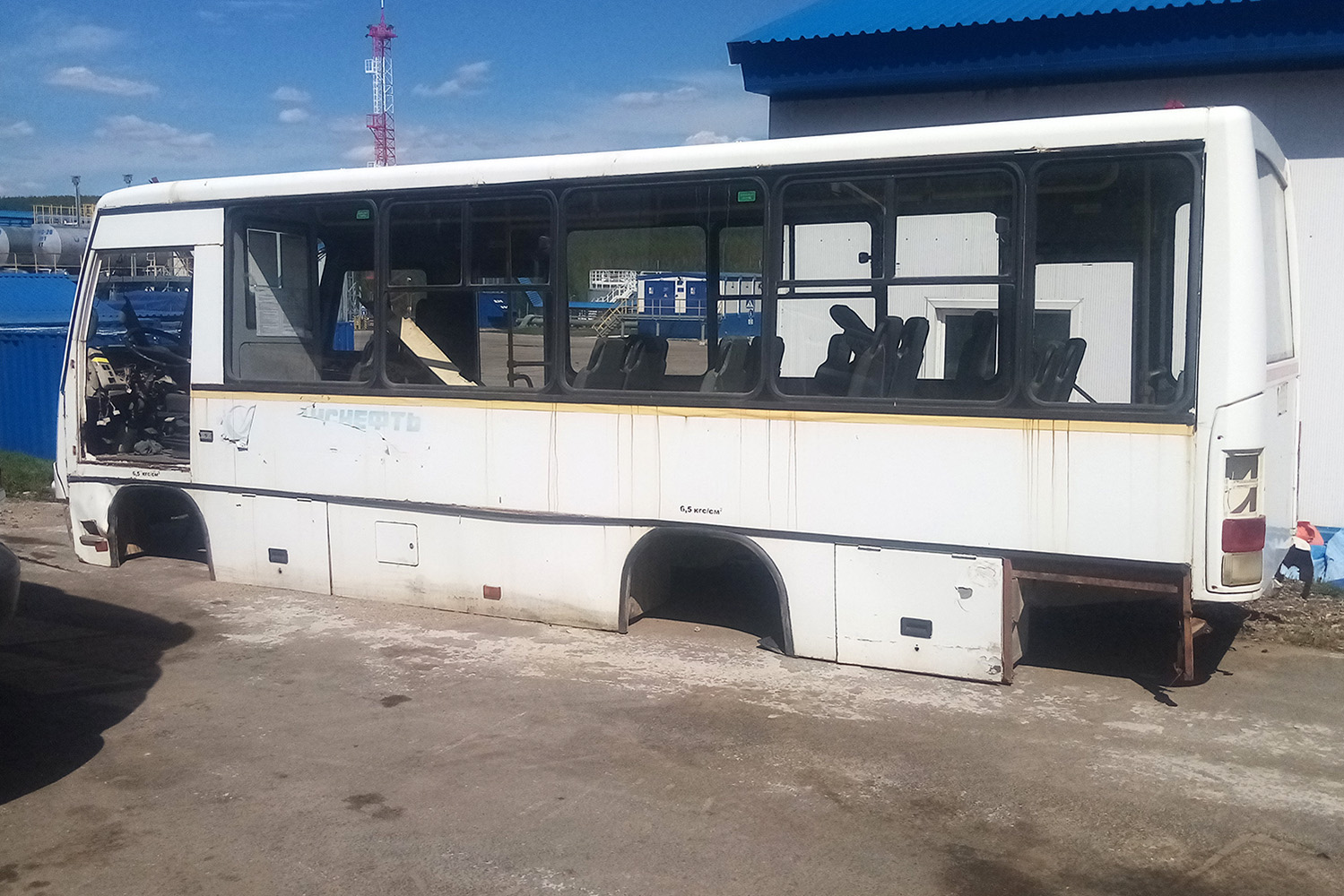 Саха (Якутия), ПАЗ-320402-03 № А 320 ЕУ 14; Саха (Якутия) — Автобусы без номеров