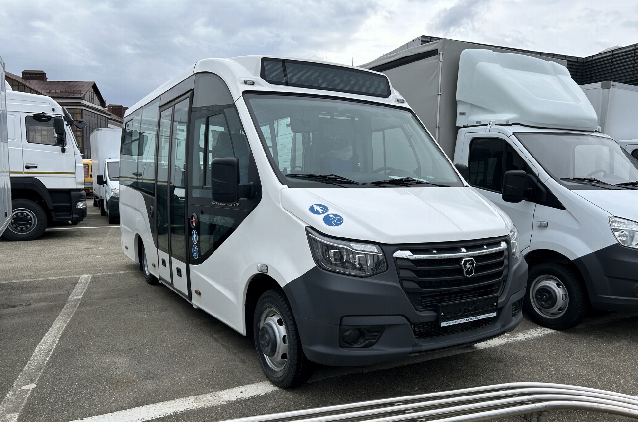 Ставропольский край, ГАЗ-A68R52 City № 027130