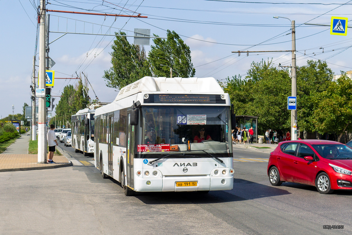 Республика Крым, ЛиАЗ-5292.67 (CNG) № АВ 191 82