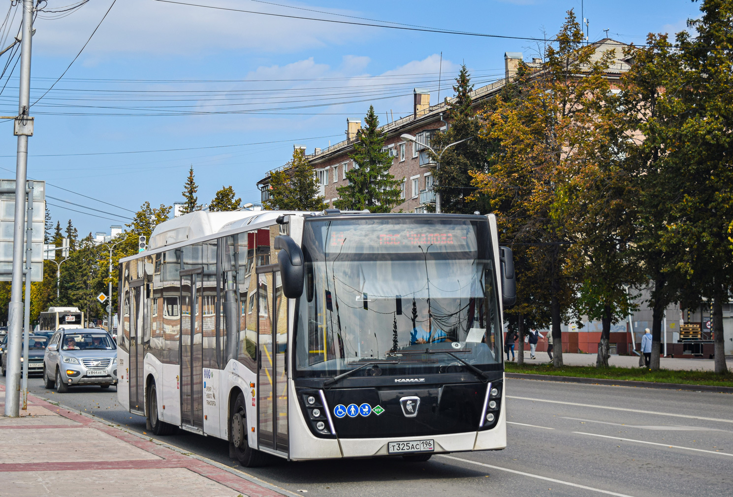 Свердловская область, НефАЗ-5299-30-57 № Т 325 АС 196