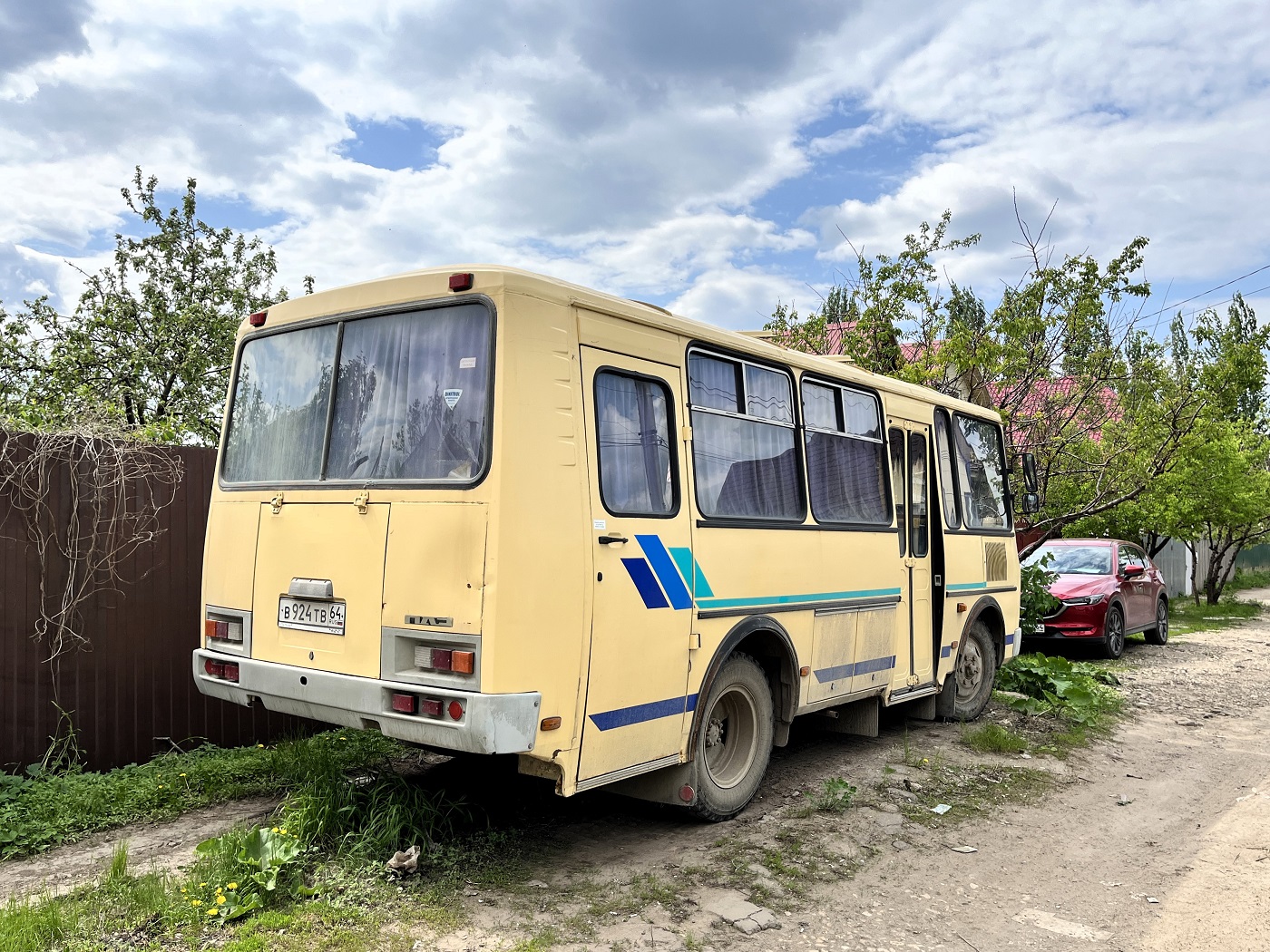 Саратовская область, ПАЗ-32053-110-07 № В 924 ТВ 64