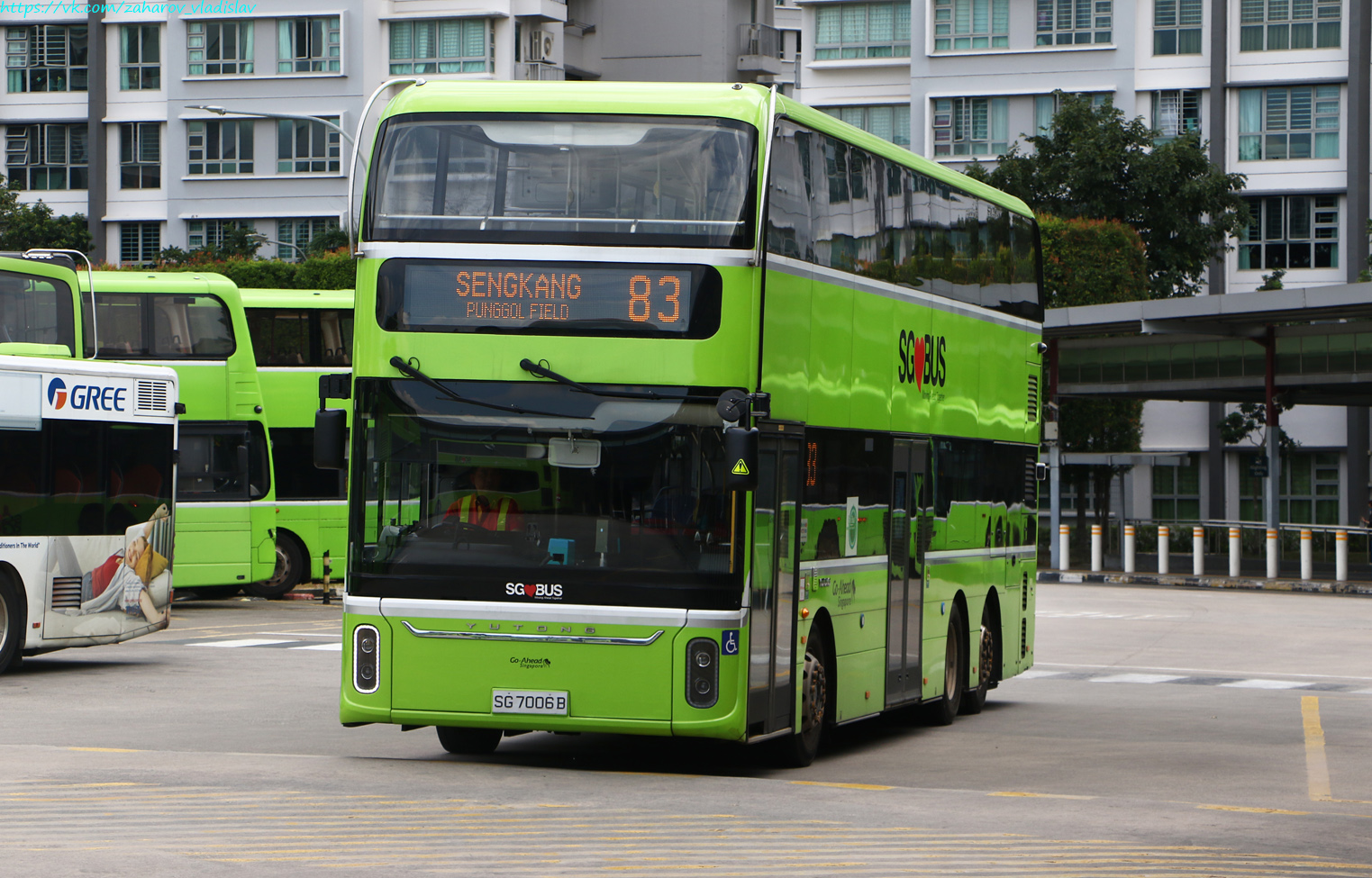 Сингапур, Yutong E12DD (ZK6125BEVGS) № SG7006B