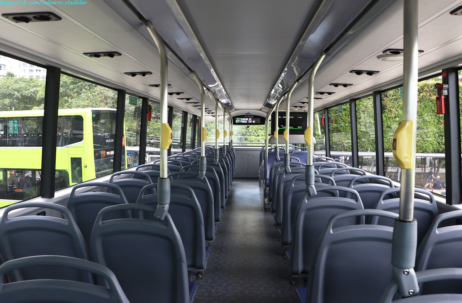 Сингапур, Yutong E12DD (ZK6125BEVGS) № SG7006B