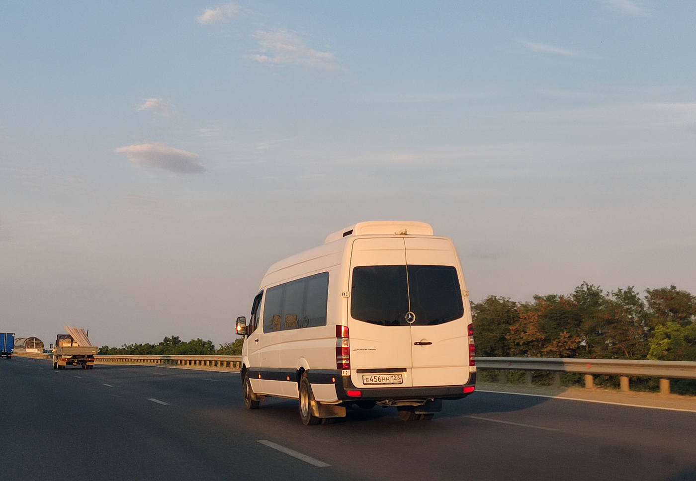 Краснодарский край, Луидор-223602 (MB Sprinter) № Е 456 НН 123