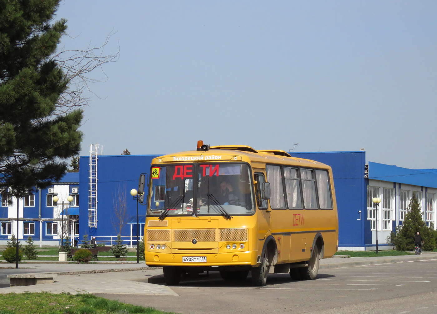 Краснодарский край, ПАЗ-32053-70 № А 908 ТЕ 123