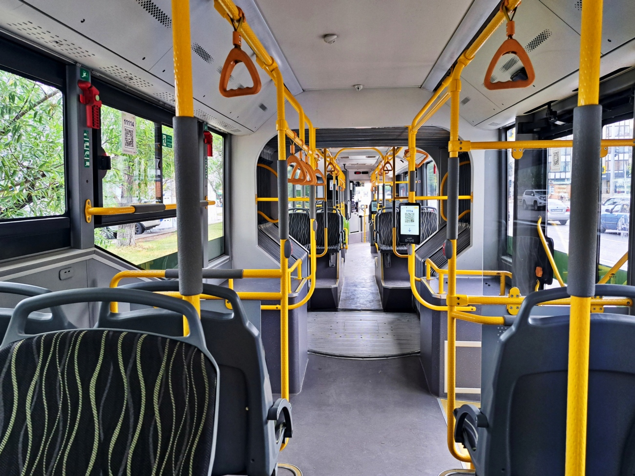 Астана, Yutong ZK6180BEVG (QazTehna) № E114
