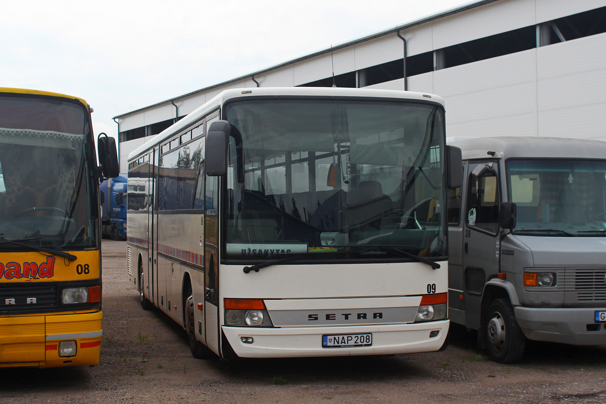 Lithuania, Setra S315UL # 09