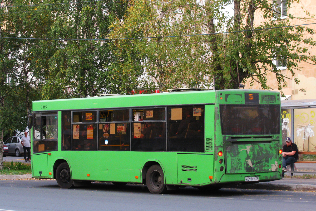 Архангельская область, МАЗ-206.086 № 7015