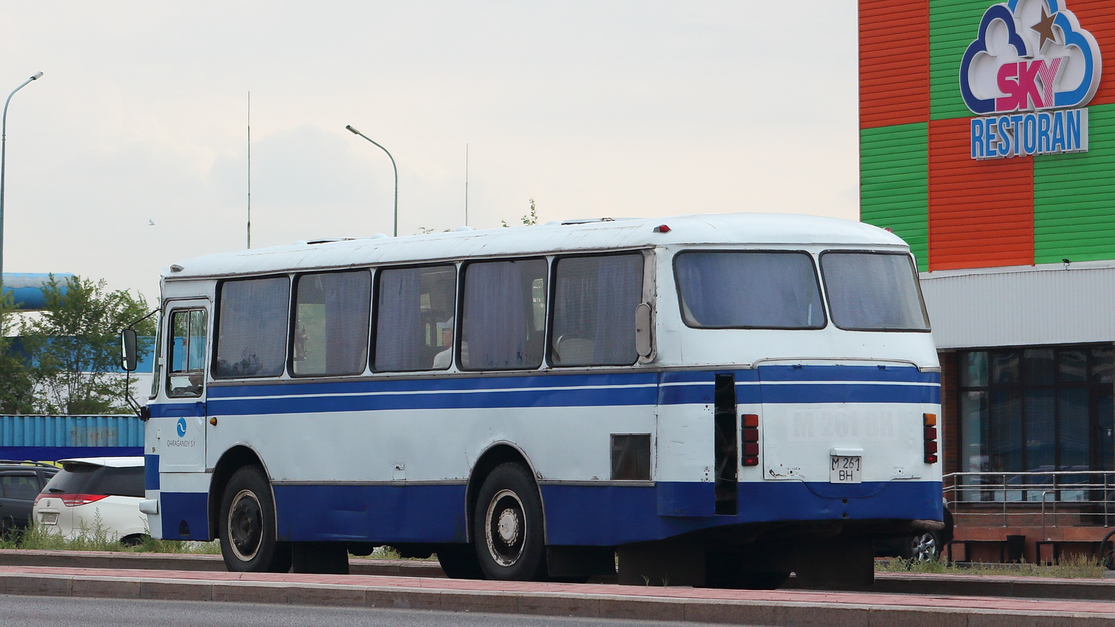 Карагандинская область, ЛАЗ-695Н № M 261 BH