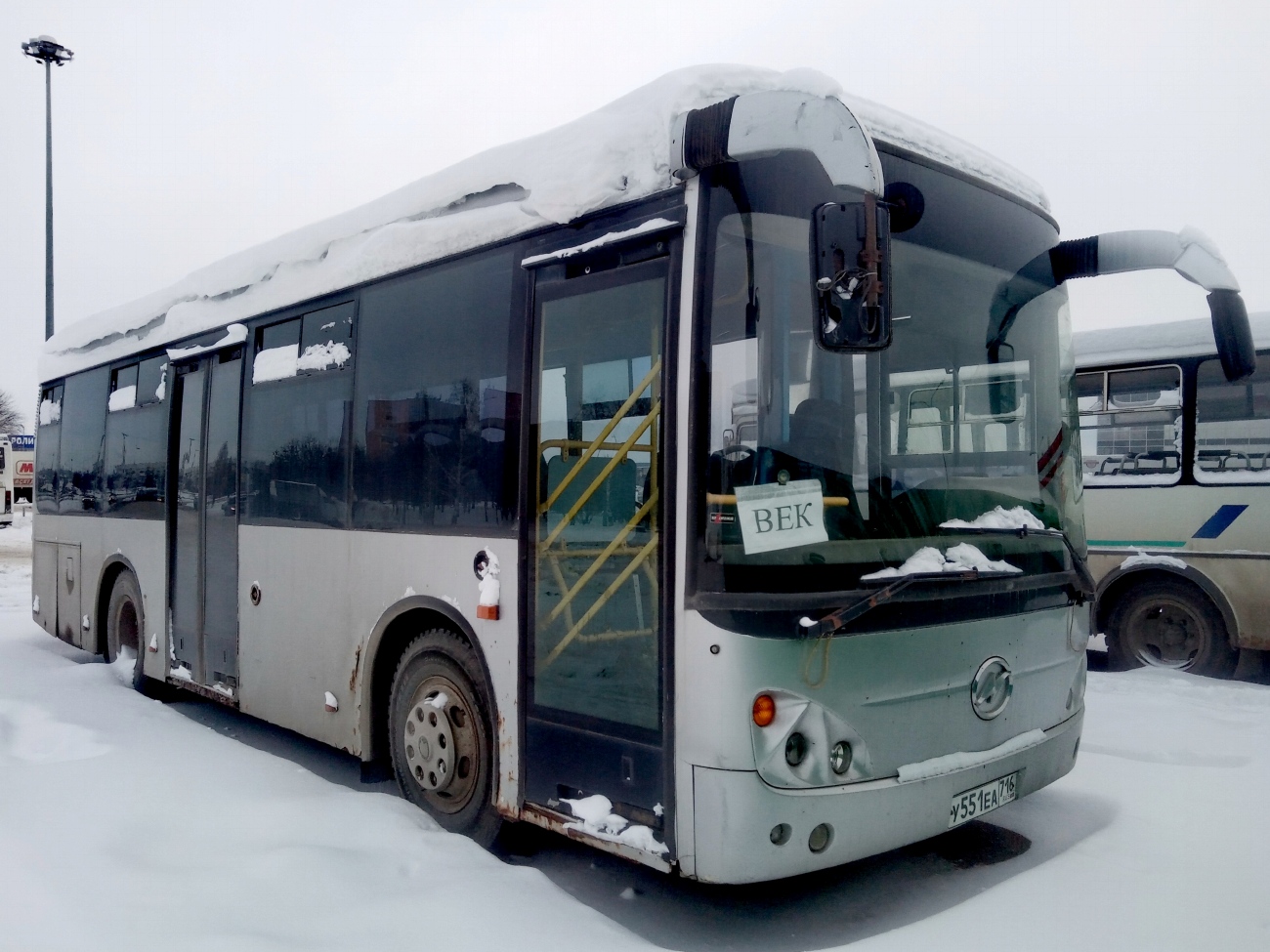 Татарстан, Higer KLQ6891GA № У 551 ЕА 716; Челябинская область, ПАЗ-32054 № Р 521 КК 774