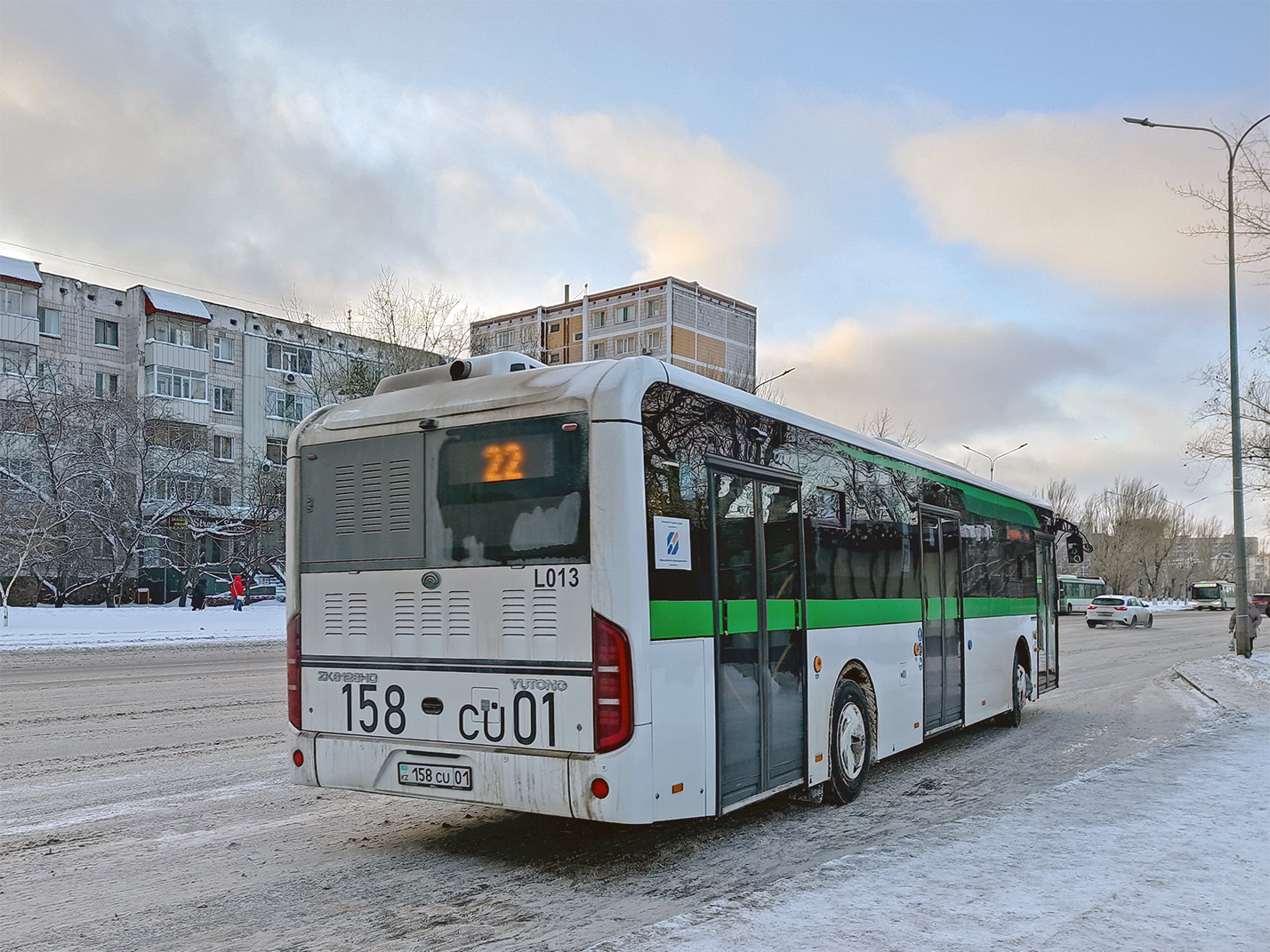 Астана, Yutong ZK6126HG (QazTehna) № L013