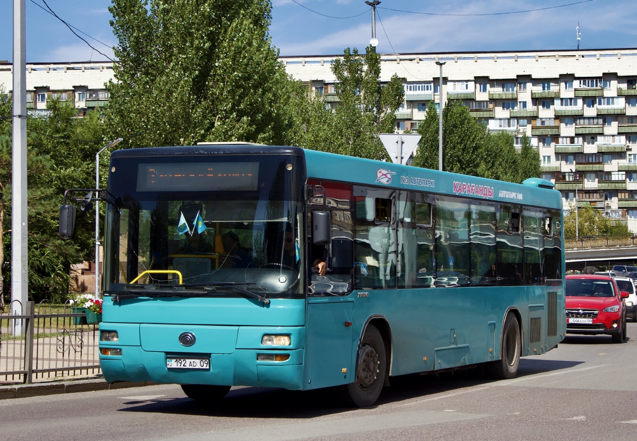 Карагандинская область, Yutong ZK6118HGA № 192 AD 09
