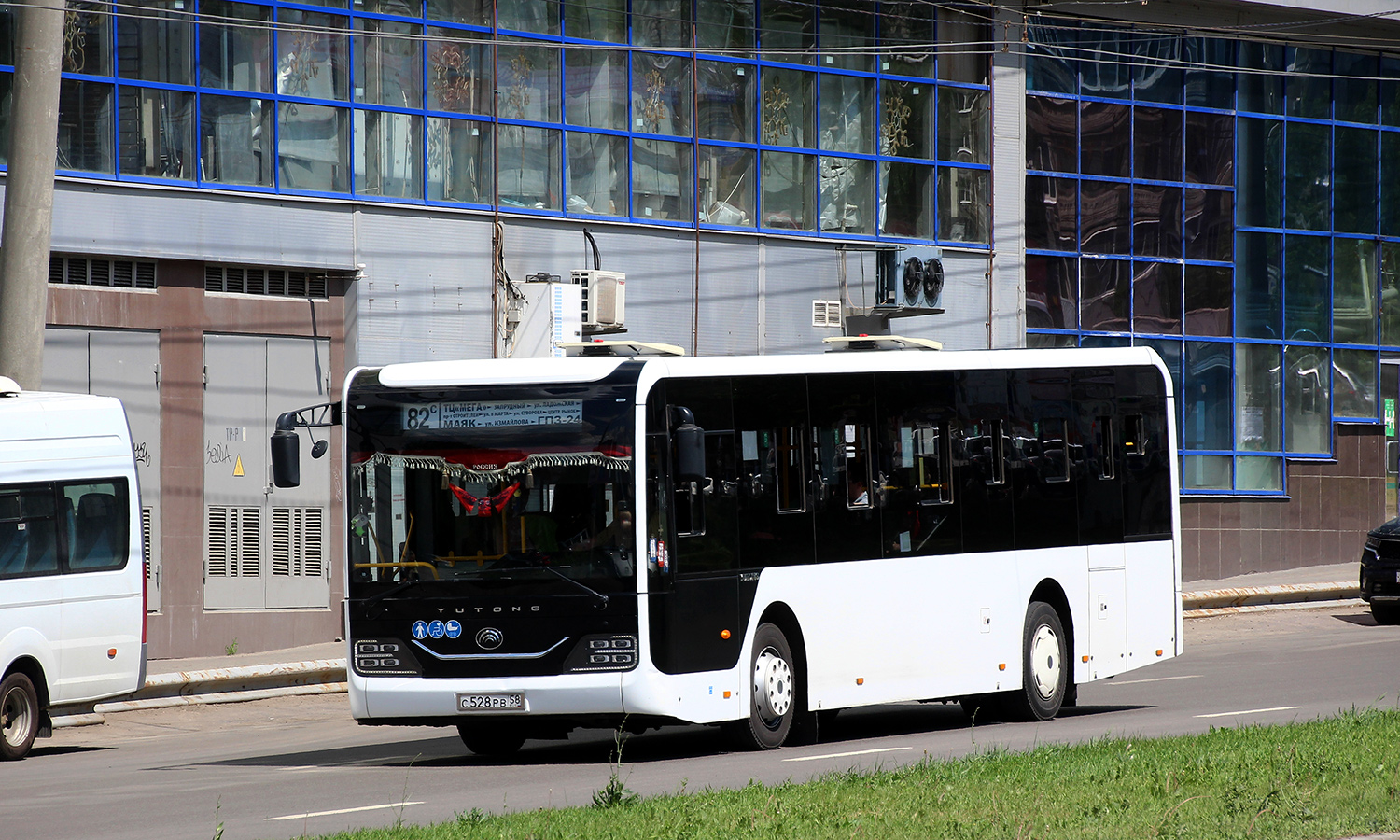 Пензенская область, Yutong ZK6116HG № С 528 РВ 58