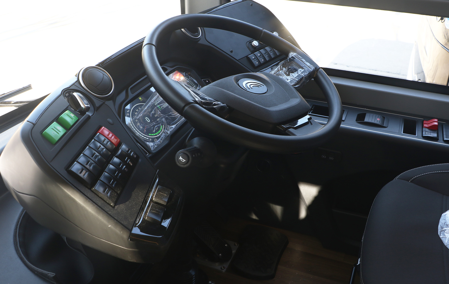 Китай, Yutong E9 (ZK6950BEVG) № [24H53EP-0002]