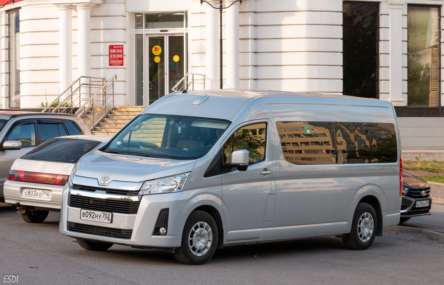 Башкортостан, Toyota HiAce GDH322L № В 092 НУ 702